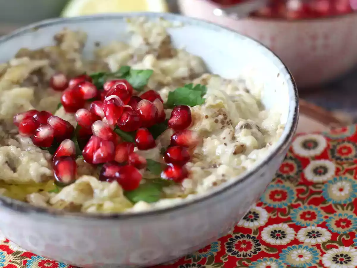 Baba ganoush, pyszna libańska pasta z bakłażana