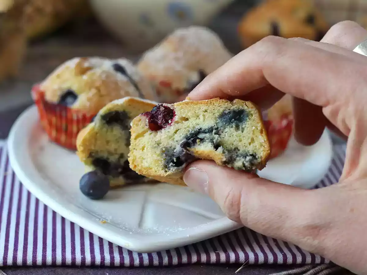 Babeczki z jagodami, mini wersja ciasta pirenejskiego! - zdjęcie 4