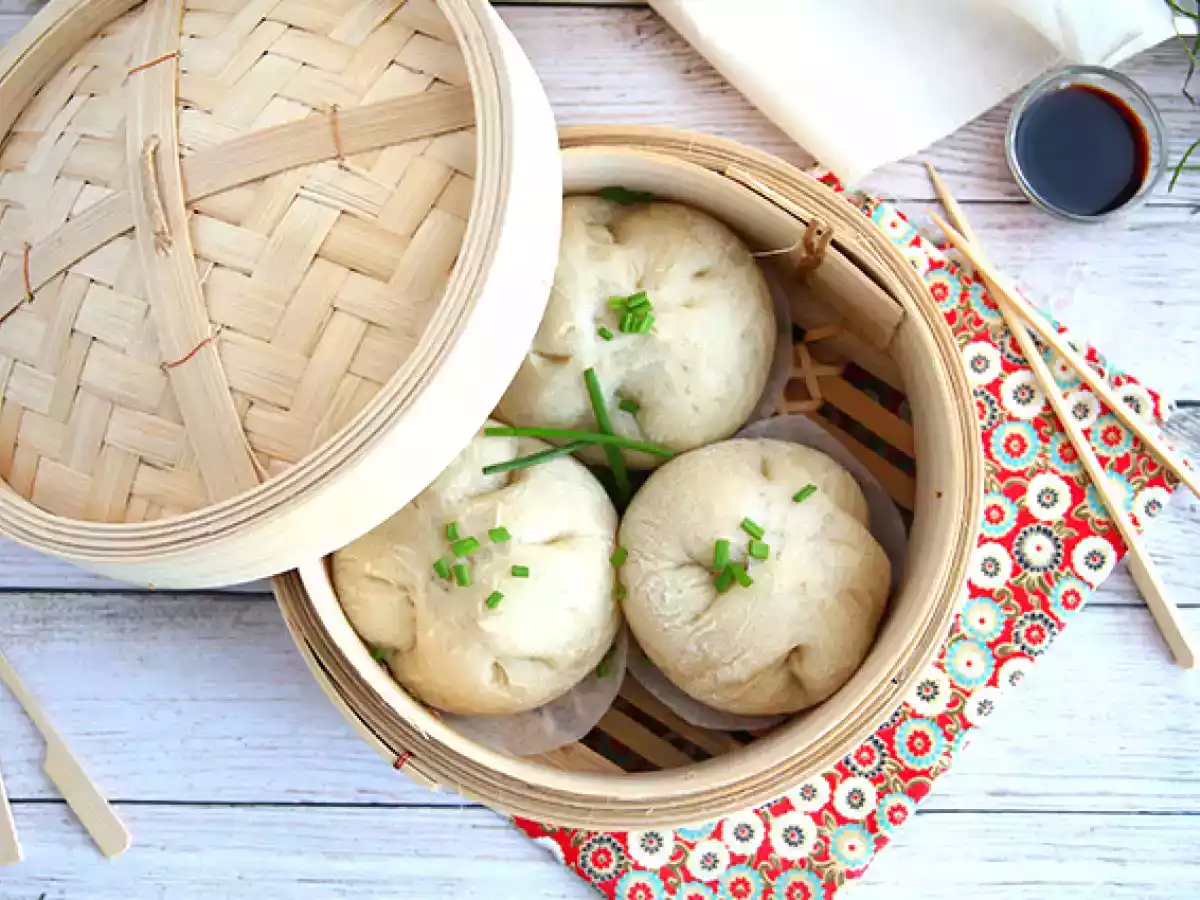 Banh Bao, małe bułeczki na parze