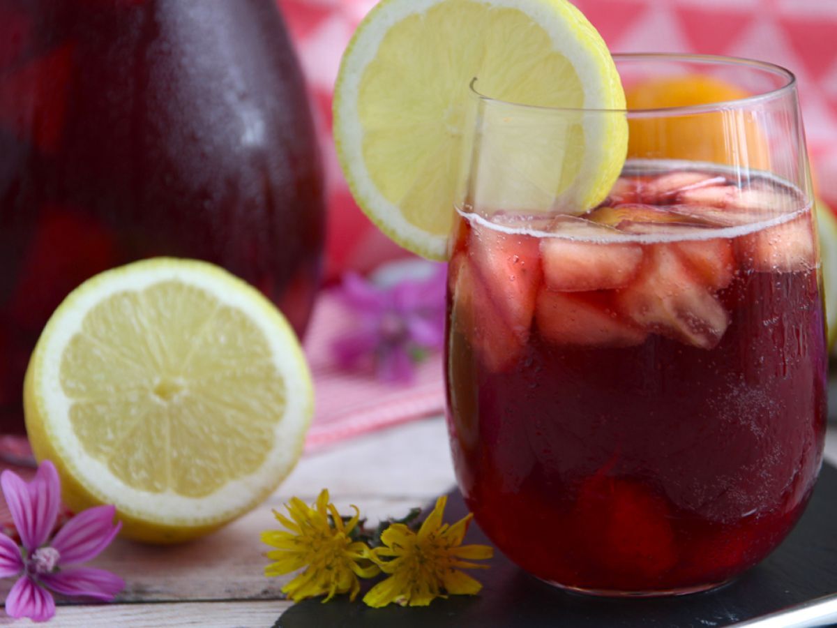 Bezalkoholowa sangria - zdjęcie 3