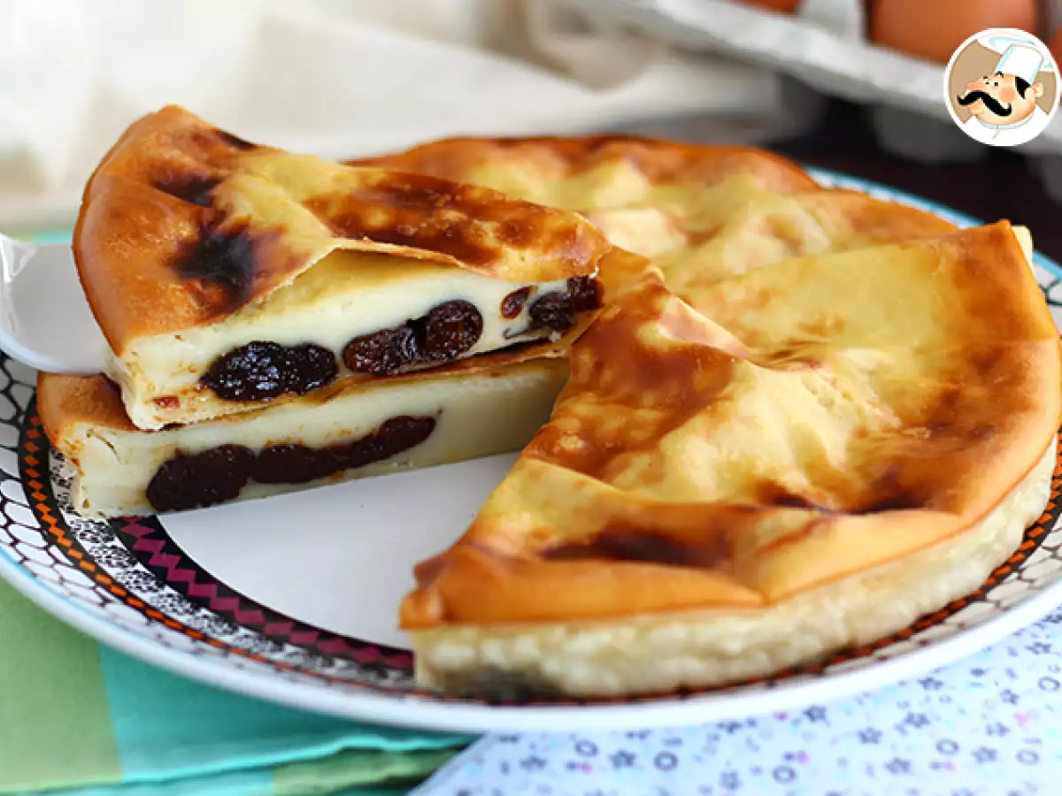 Bezglutenowy i bezlaktozowy far breton z suszonymi śliwkami