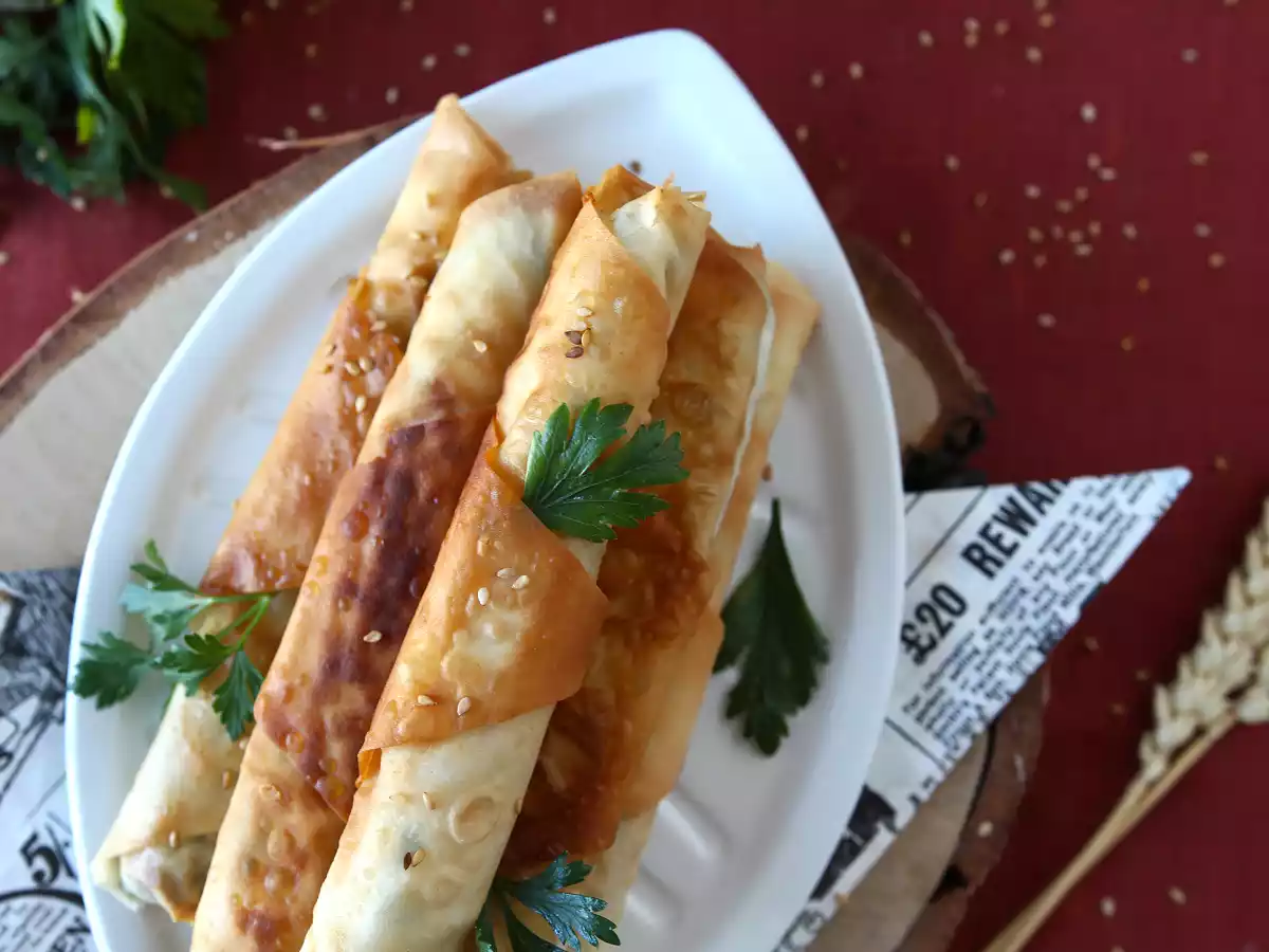 Börek z serem feta i natką pietruszki - zdjęcie 4