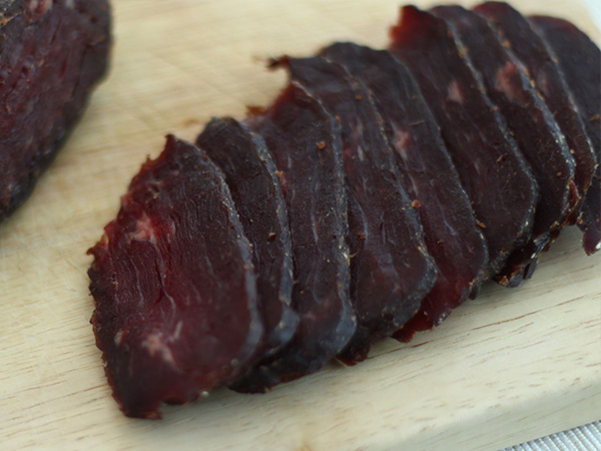 Bündnerfleisch lub suszona wołowina - zdjęcie 2