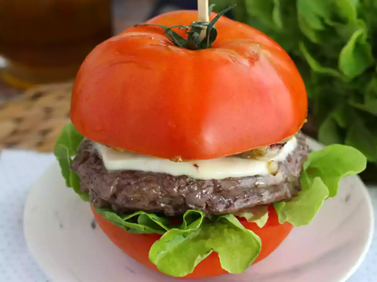 Burger pomidorowy - zdjęcie 3