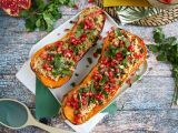 Butternut faszerowany komosą ryżową i granatem, zdjęcie 2