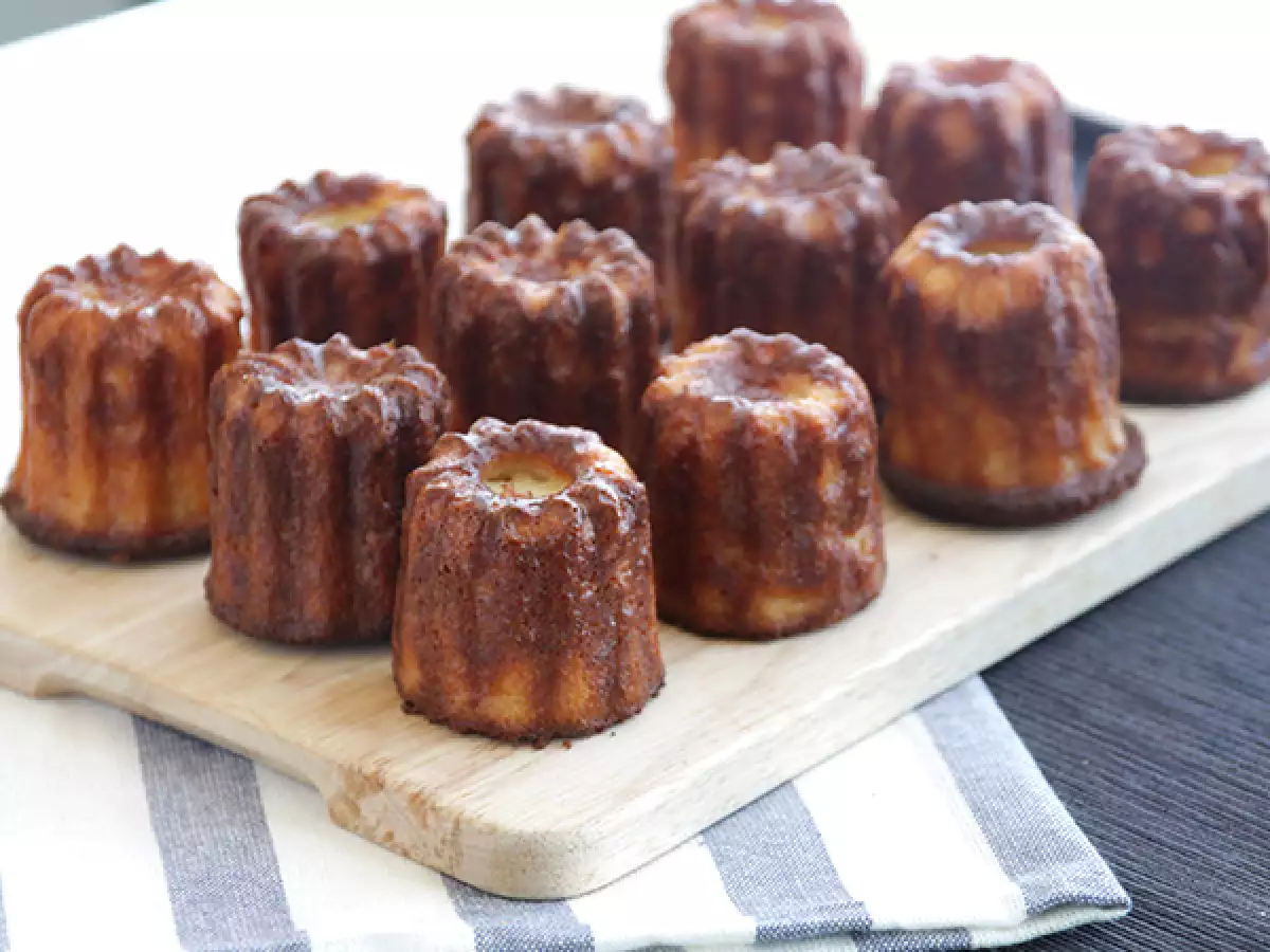 Canelés bordelais – bordoskie ciasteczka - zdjęcie 3
