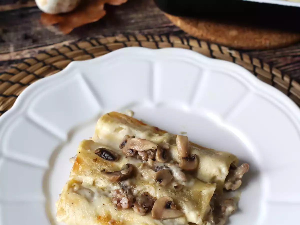 Cannelloni z pieczarkami i kiełbasą: bogate i smaczne pierwsze danie - zdjęcie 4