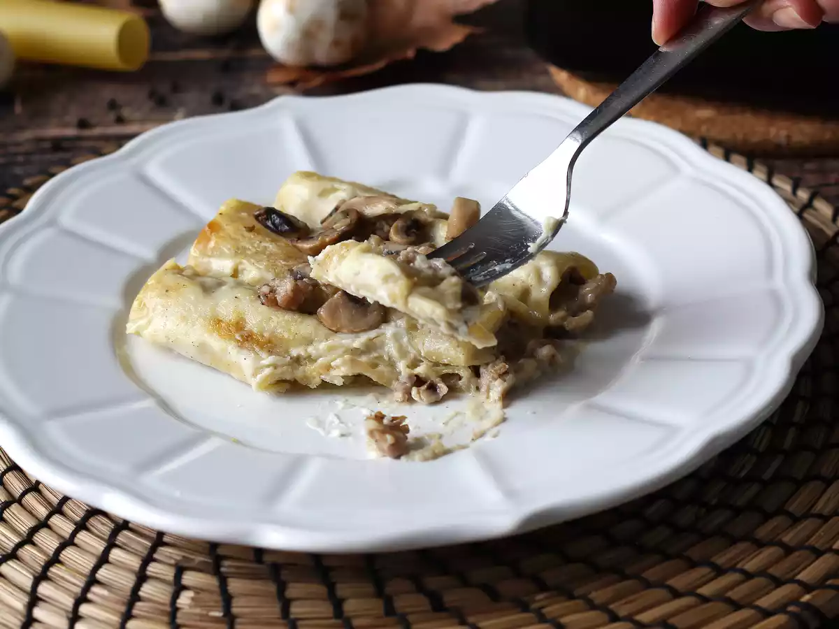 Cannelloni z pieczarkami i kiełbasą: bogate i smaczne pierwsze danie - zdjęcie 7
