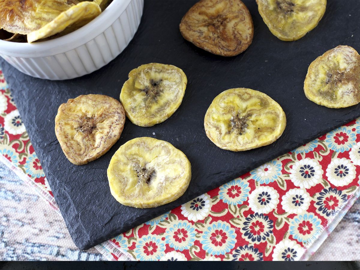 Chipsy z bananów macho pieczone w piekarniku - zdjęcie 3