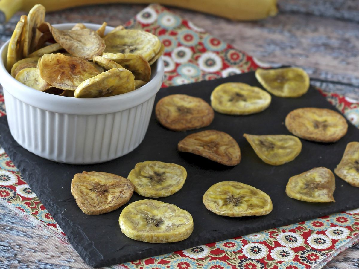 Chipsy z bananów macho pieczone w piekarniku - zdjęcie 5