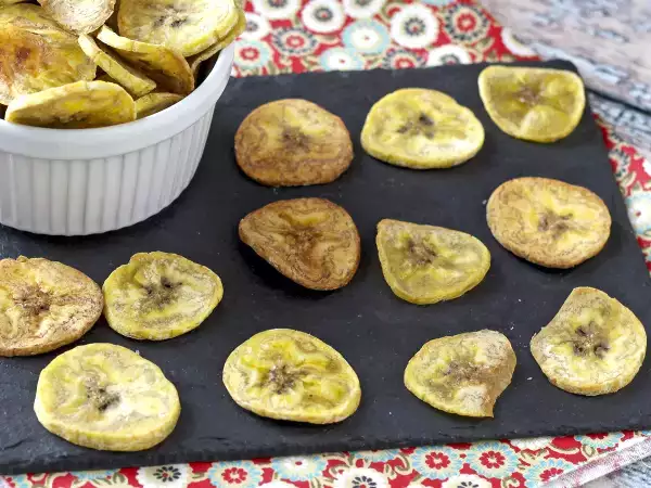 Przepis Chipsy z bananów macho pieczone w piekarniku