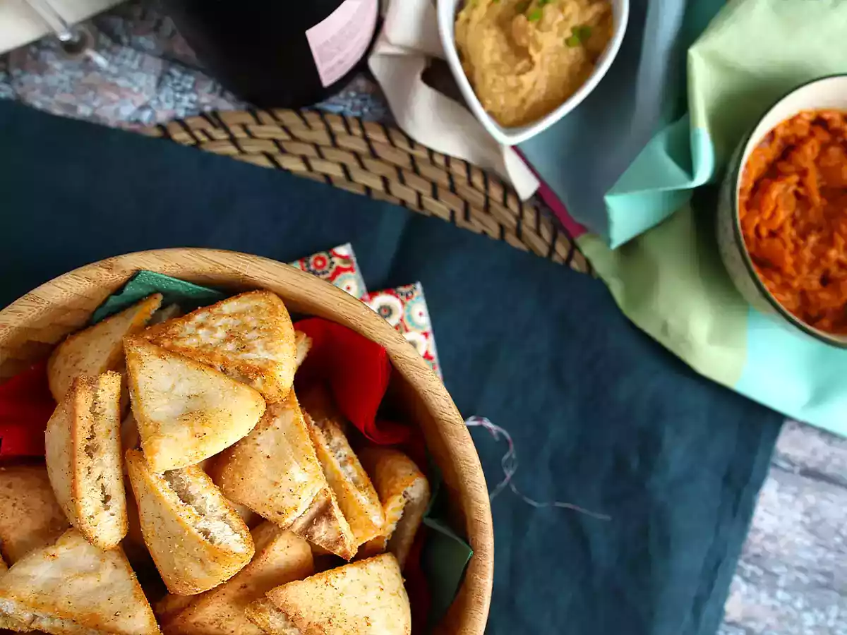 Chipsy z chleba pita - ekspresowy przepis - zdjęcie 3