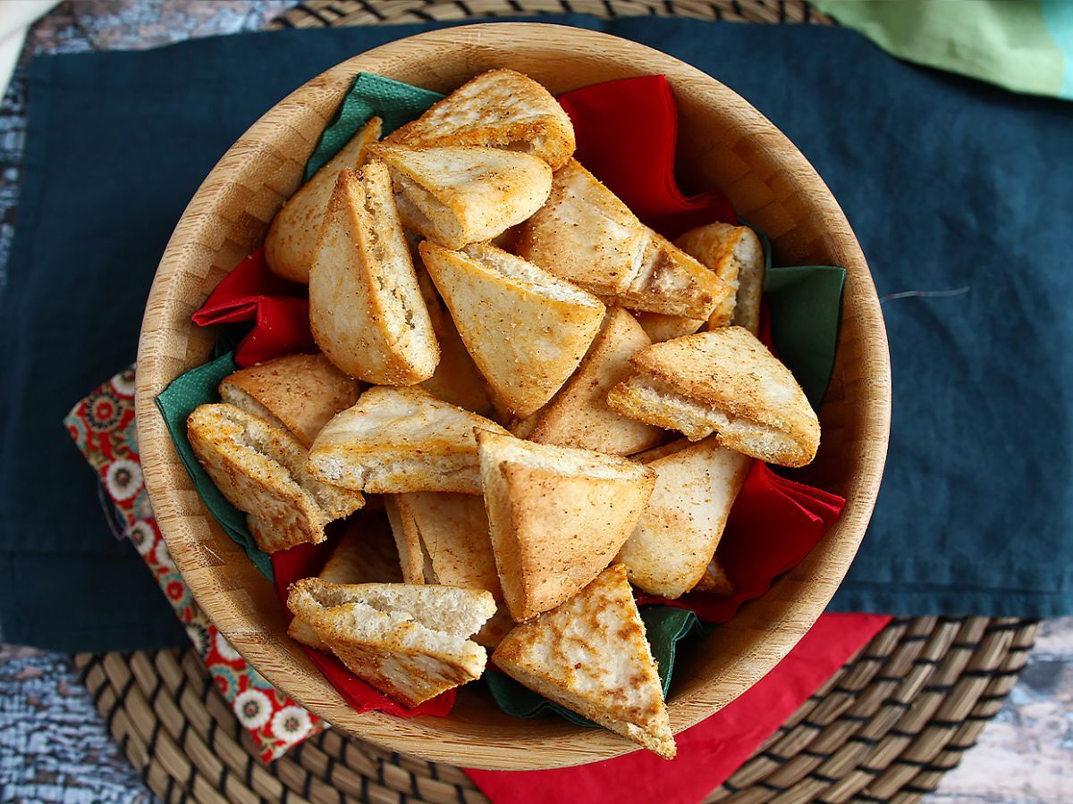 Chipsy z chleba pita - ekspresowy przepis - zdjęcie 4