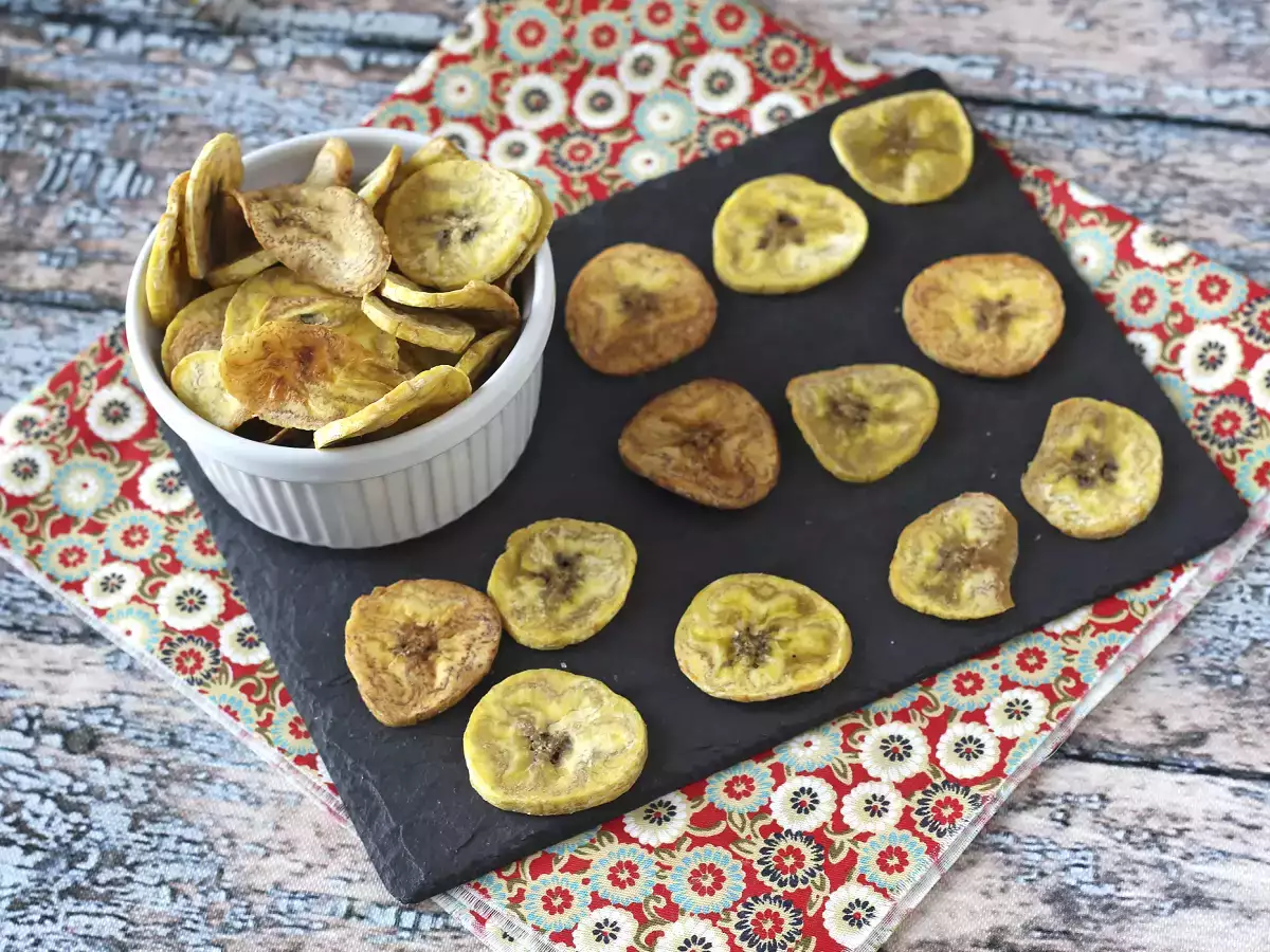 Chipsy z plantana pieczone w piekarniku - zdjęcie 4