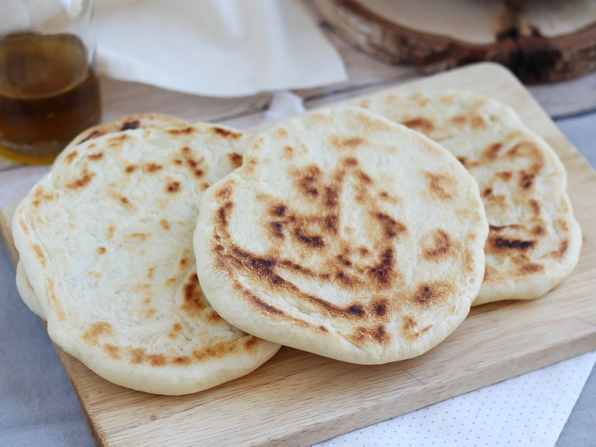 Chleb pita smażony na patelni - zdjęcie 5