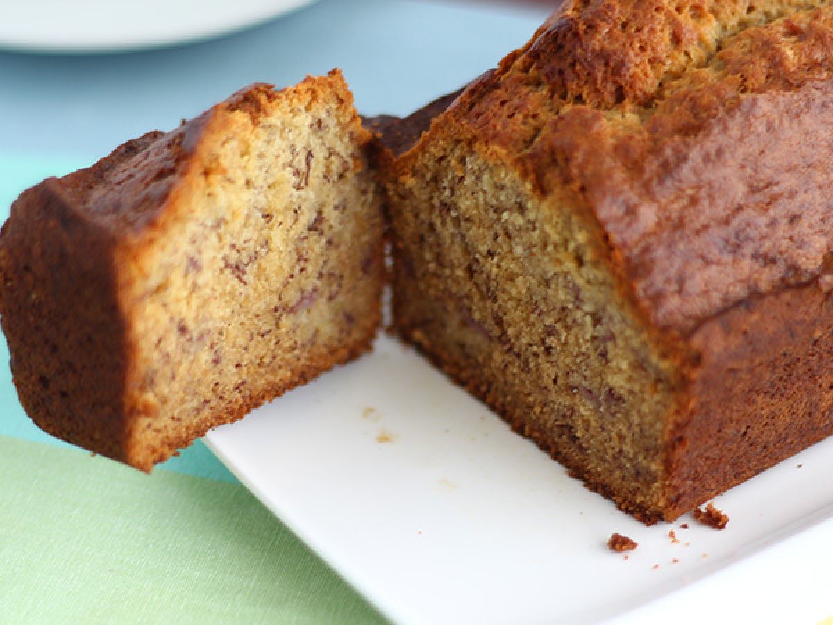 Chlebek bananowy - przepis na pyszne ciasto bananowe - zdjęcie 2