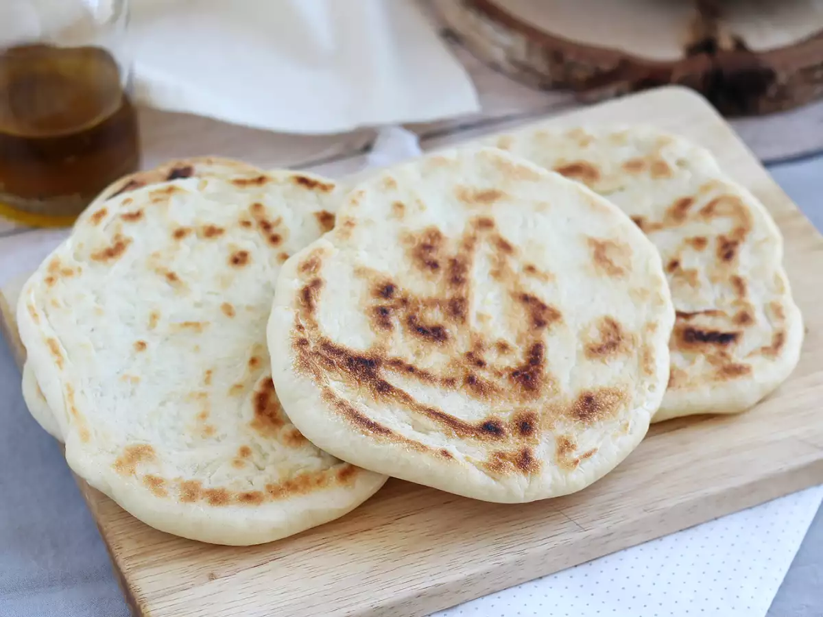 Chlebki pita z patelni - zdjęcie 5