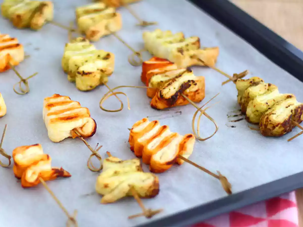 Choinki z ciasta francuskiego z pesto na świąteczny aperitif - zdjęcie 2