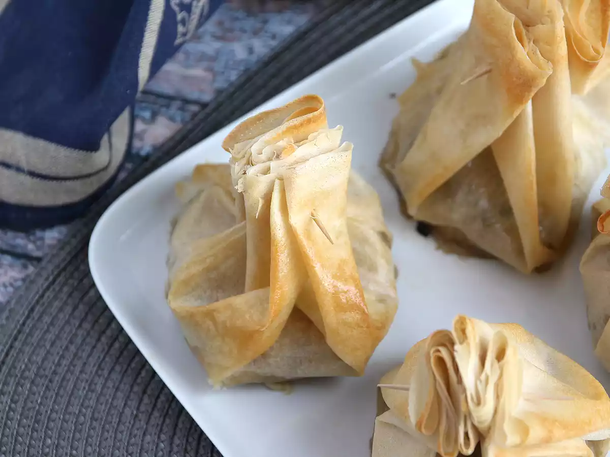 Chrupiące aumônières z pieczarkami, serem Brie i gruszkami - zdjęcie 3
