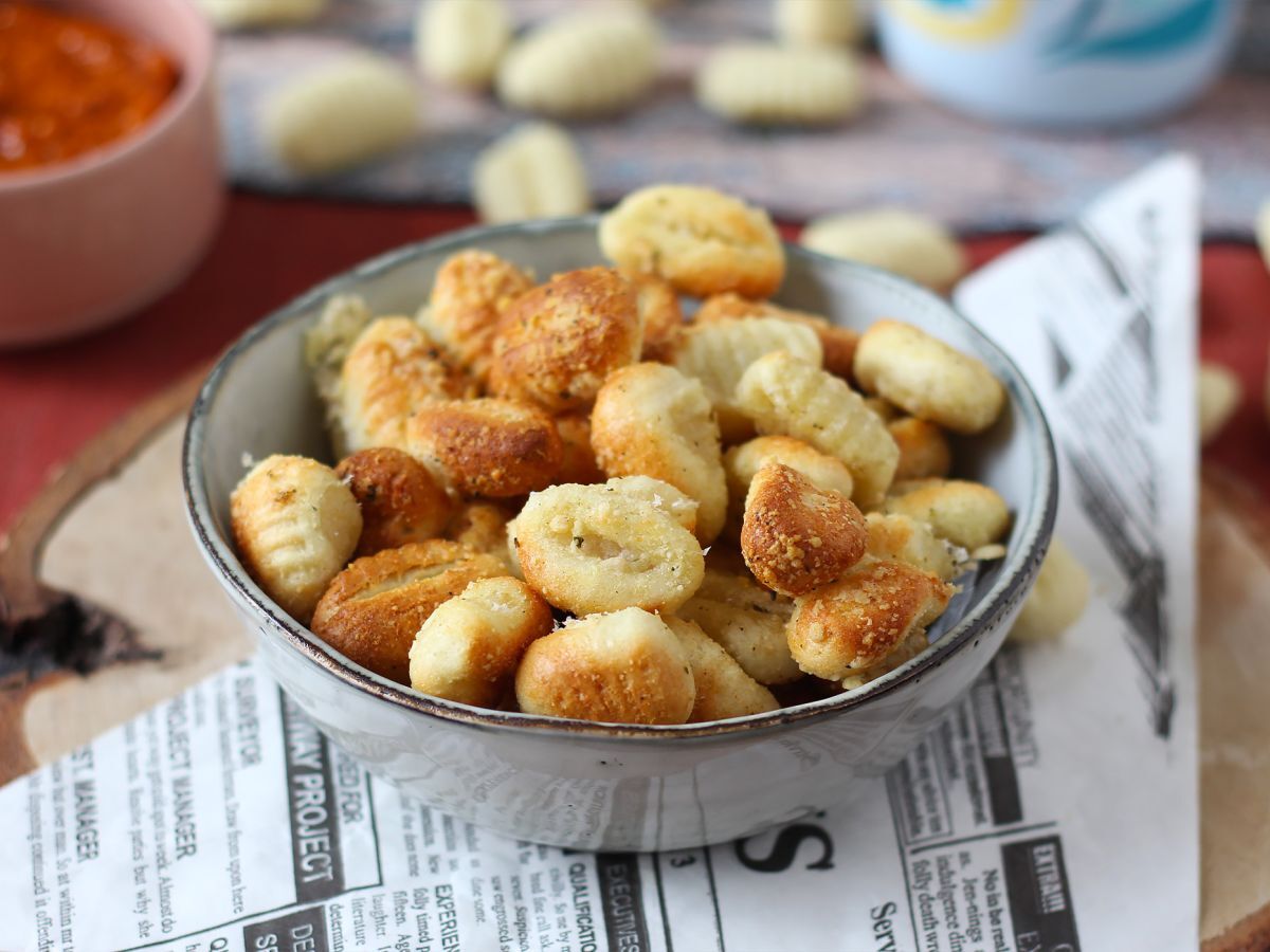 Chrupiące gnocchi z parmezanem w frytkownicy powietrznej