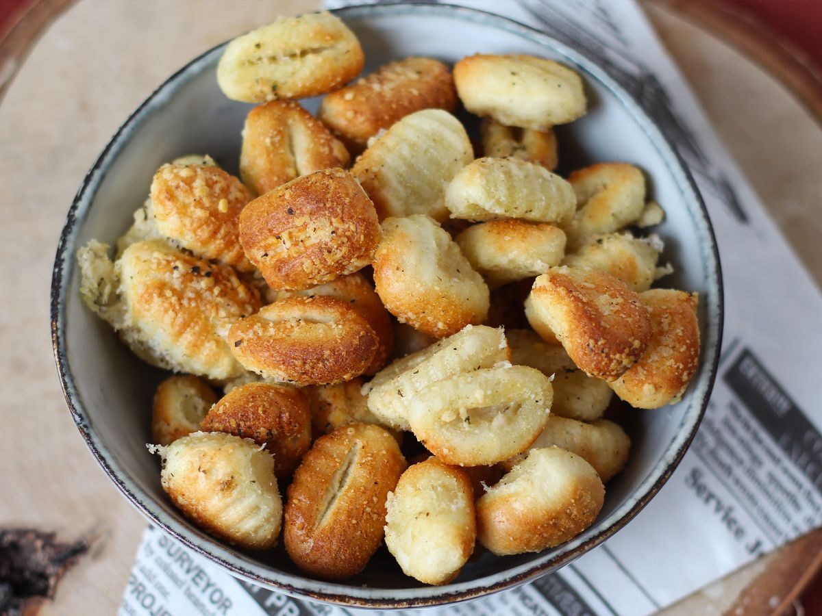 Chrupiące gnocchi z parmezanem w frytkownicy powietrznej - zdjęcie 2