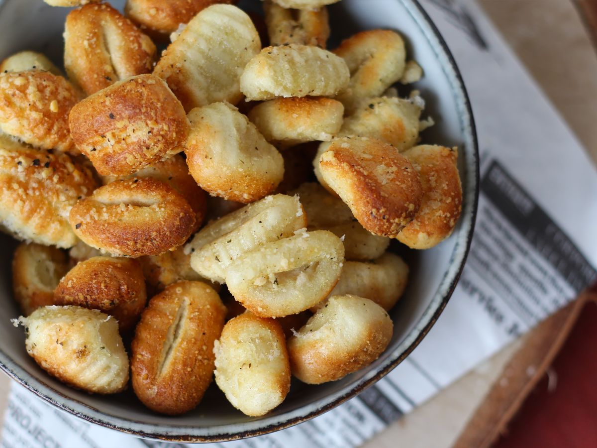 Chrupiące gnocchi z parmezanem w frytkownicy powietrznej - zdjęcie 4