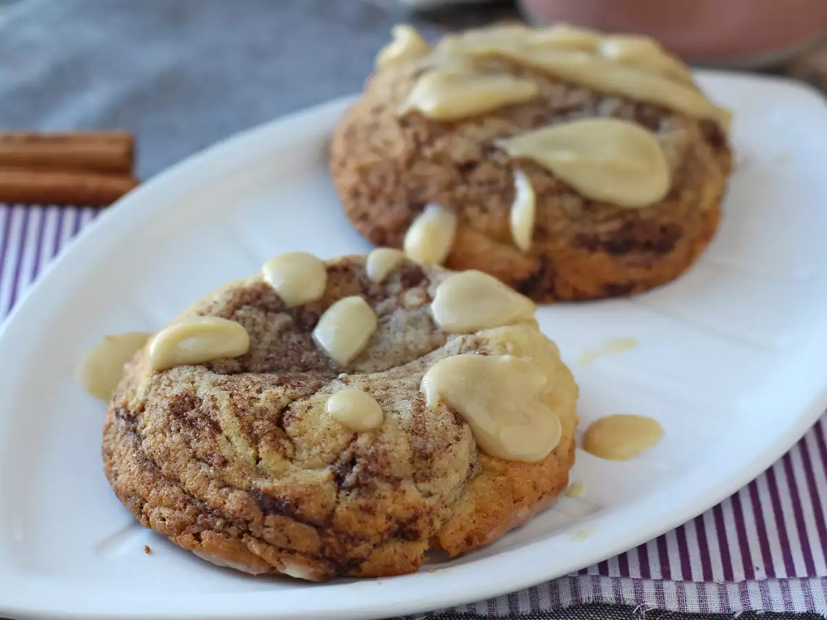Ciasteczka w stylu cinnamon rolls – miękkie w środku, chrupiące na zewnątrz i pełne cynamonu - zdjęcie 2