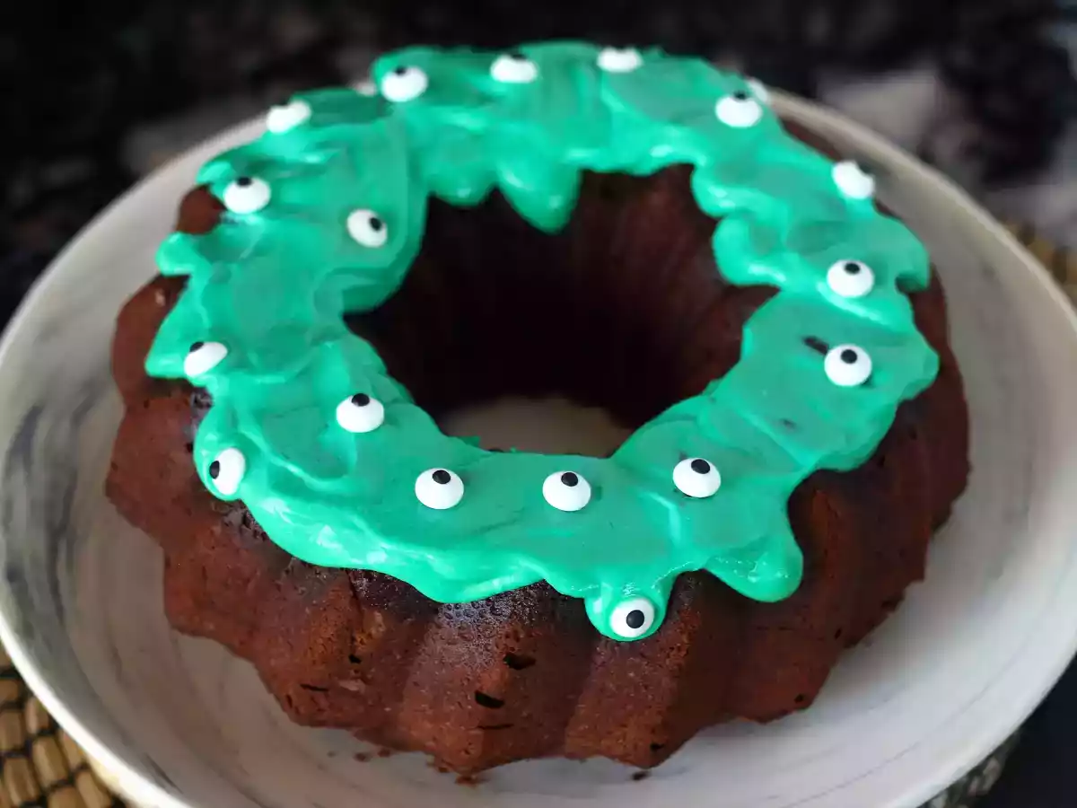Ciasto Bundt na Halloween, przepyszna czekoladowa babka - zdjęcie 2