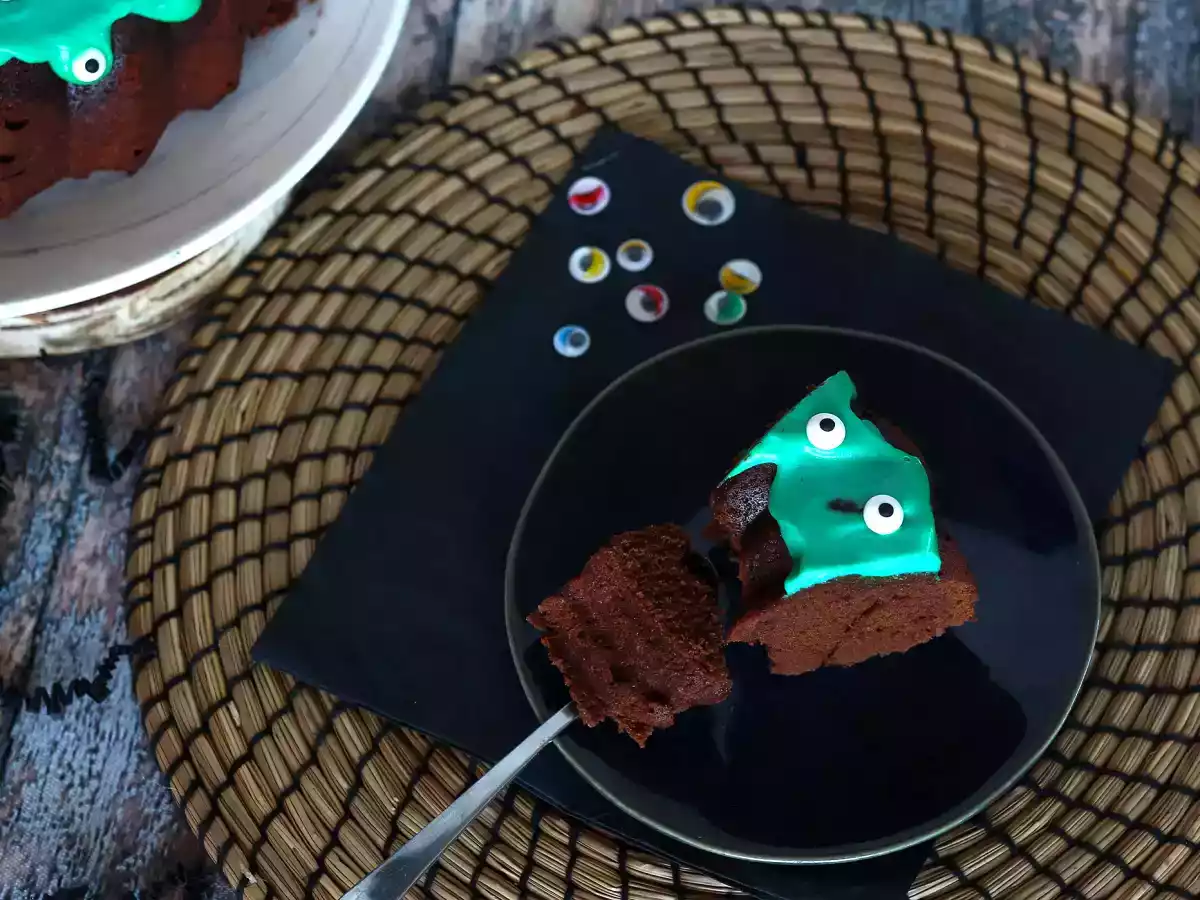 Ciasto Bundt na Halloween, przepyszna czekoladowa babka - zdjęcie 4