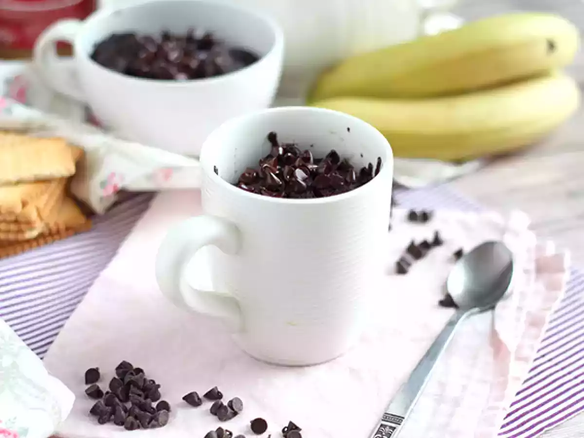Ciasto czekoladowe z masłem orzechowym w mikrofalówce w 1 min. - zdjęcie 4
