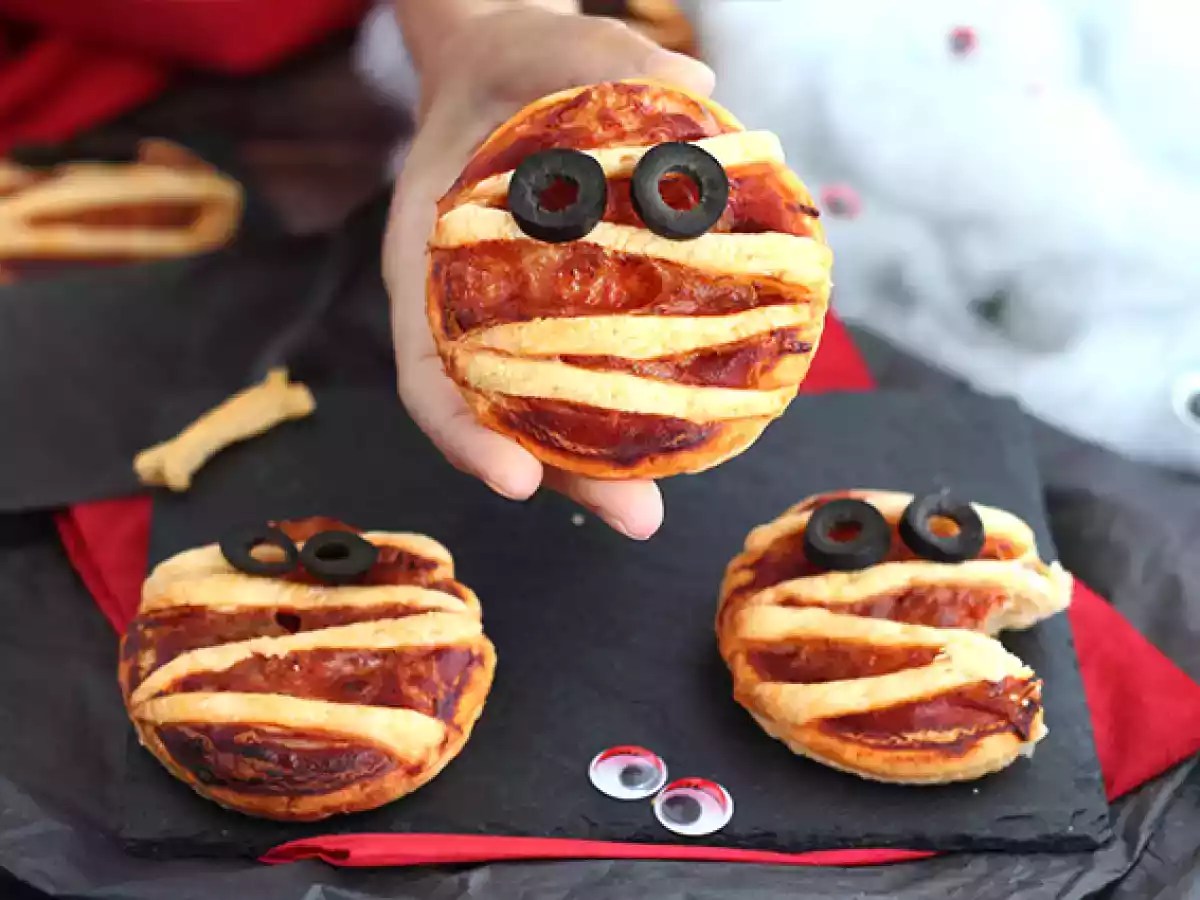 Ciasto francuskie na pizzę mumię