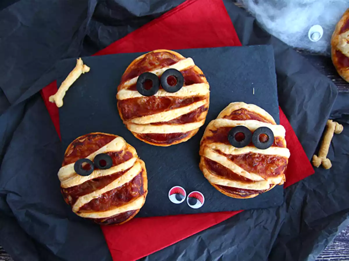 Ciasto francuskie na pizzę mumię - zdjęcie 2