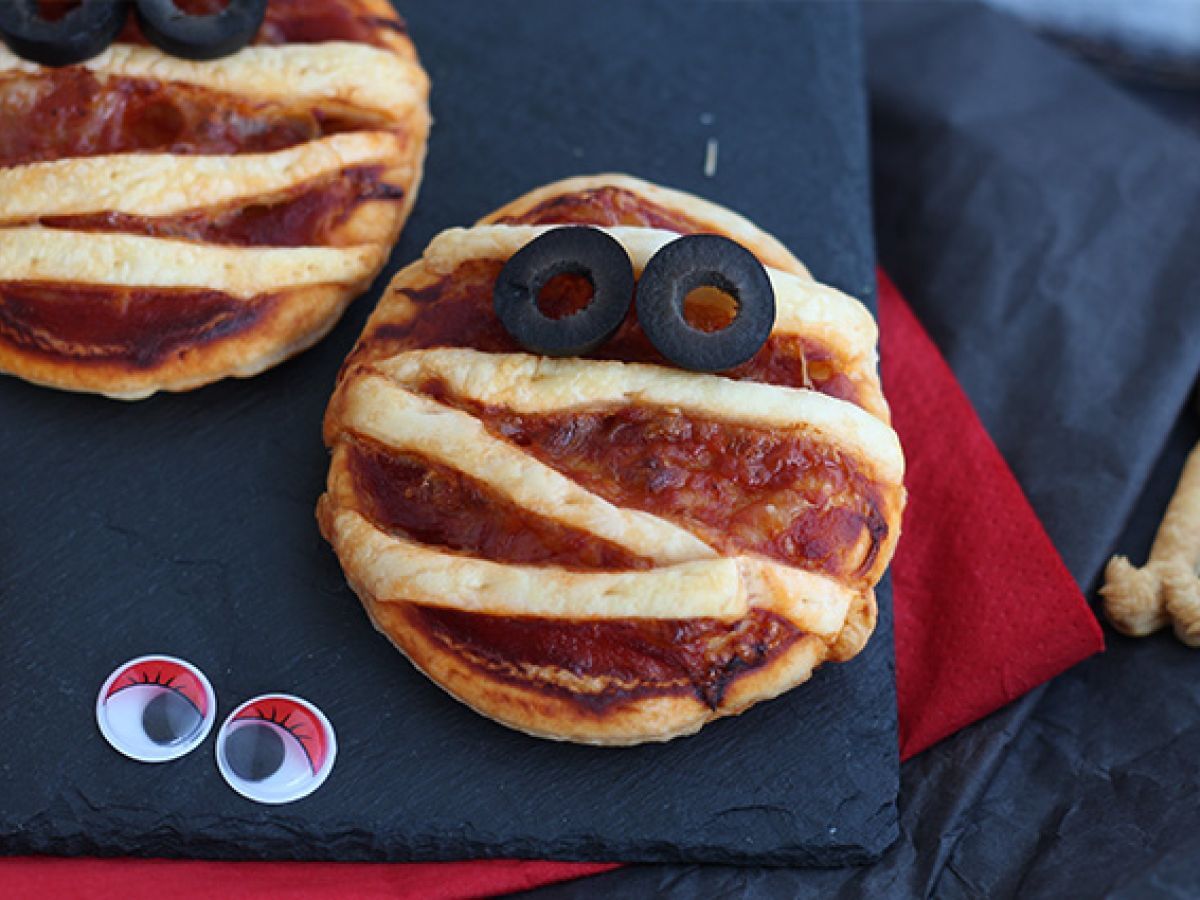 Ciasto francuskie na pizzę mumię - zdjęcie 3