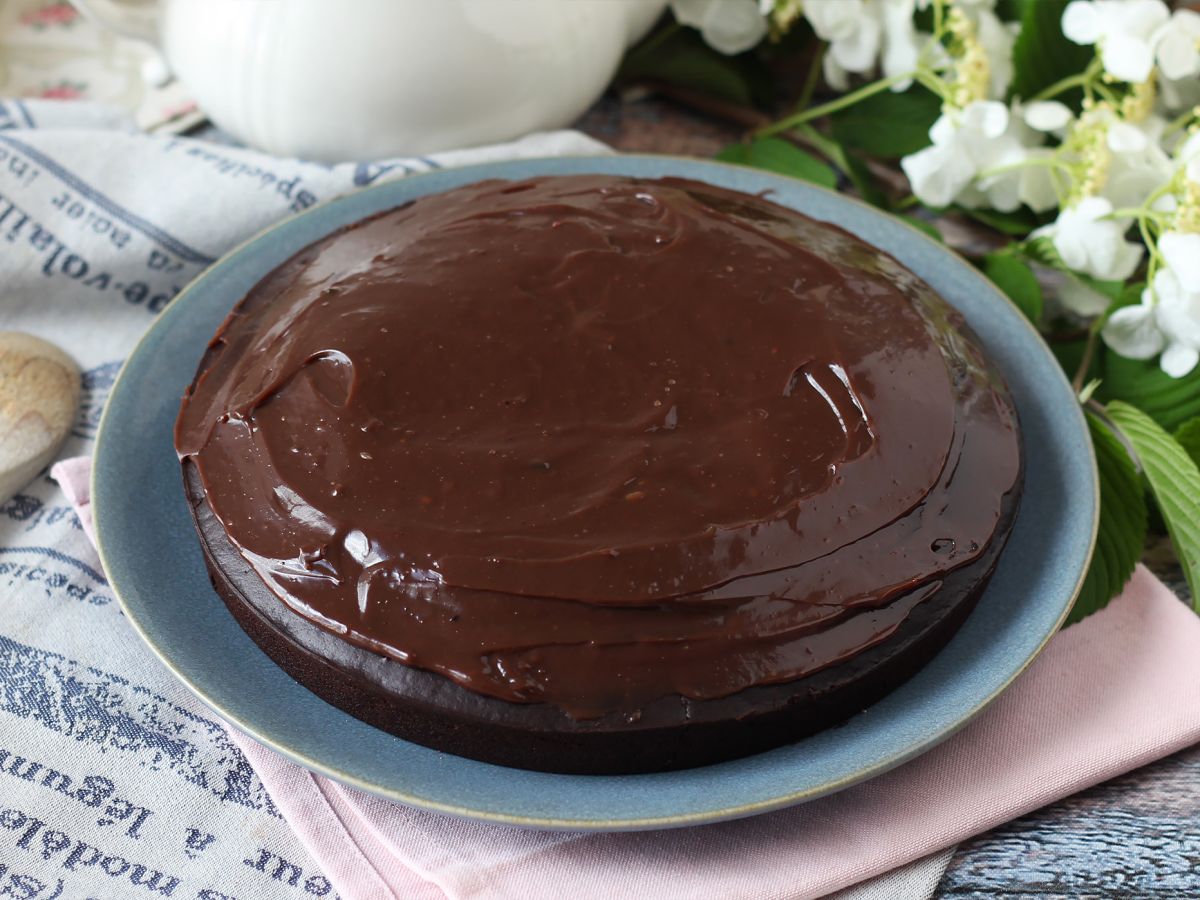 Ciasto Nega Maluca z lukrem brigadeiro - zdjęcie 3