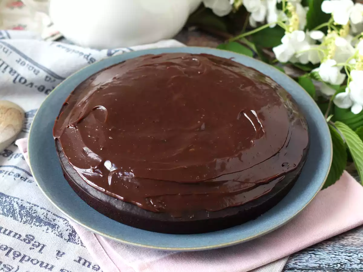Ciasto Nega Maluca z lukrem brigadeiro - zdjęcie 3