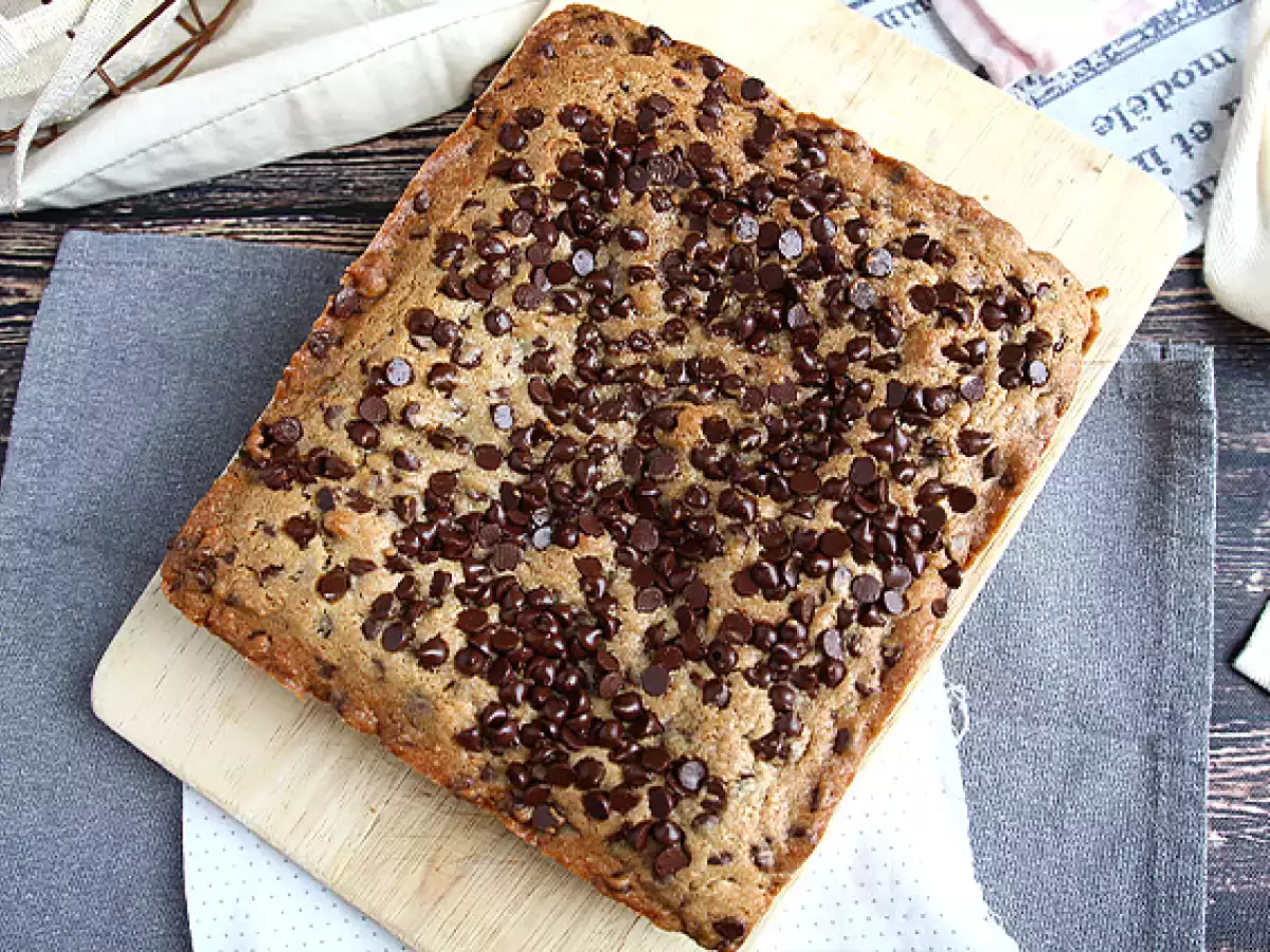 Ciasto typu cookie z kawałkami czekolady - zdjęcie 2