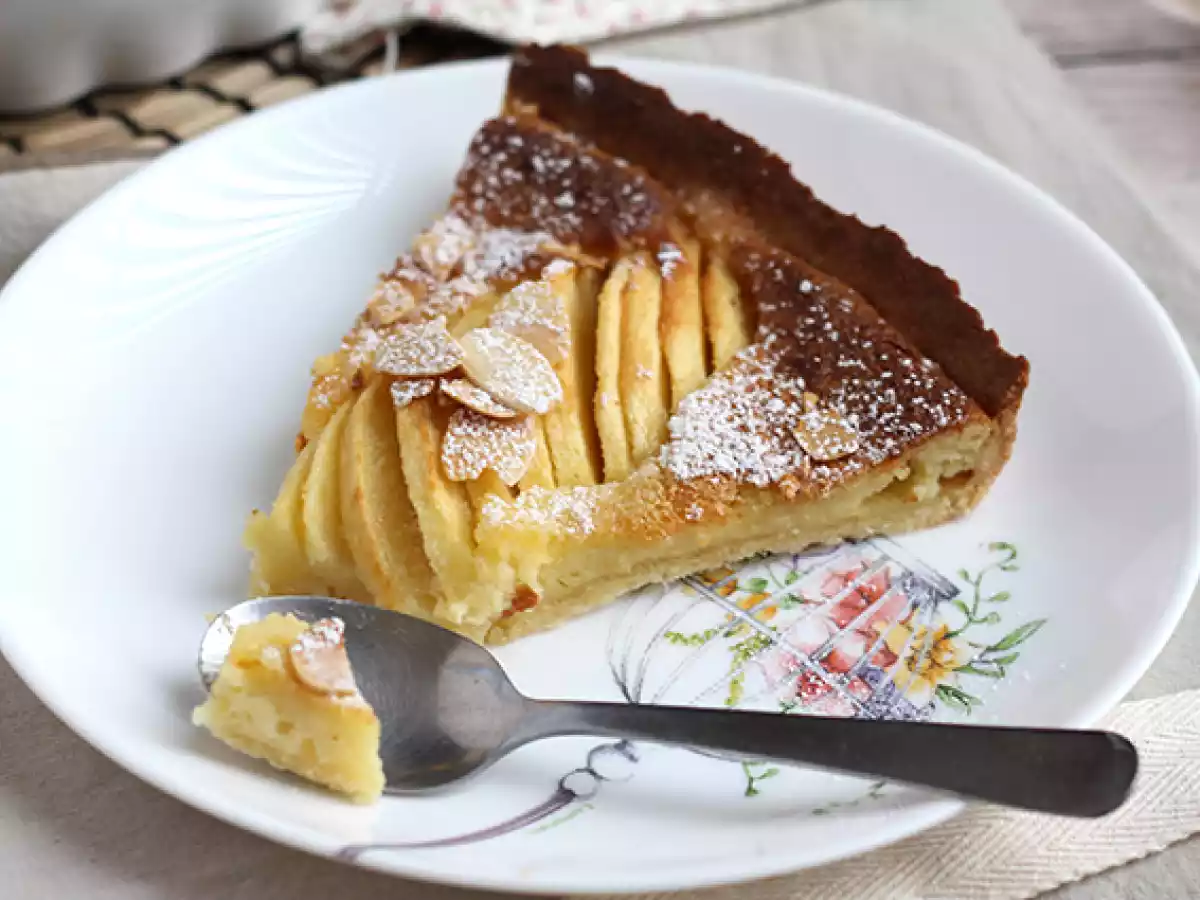 Ciasto z jabłkami i migdałami (Tarte normande) - zdjęcie 7