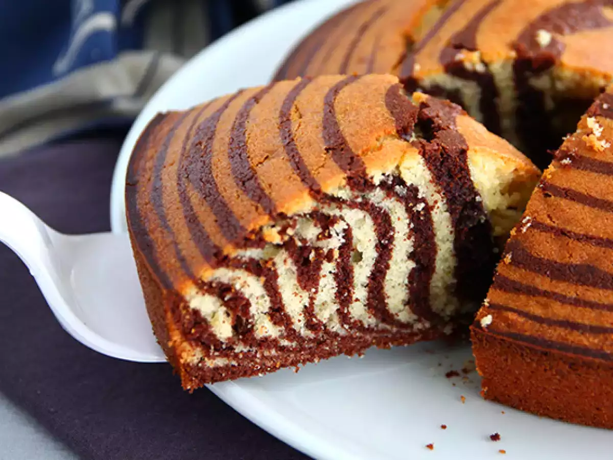 Ciasto zebra – egzotyczne ciasto marmurkowe (włoskie ciasto marmurkowe) - zdjęcie 3