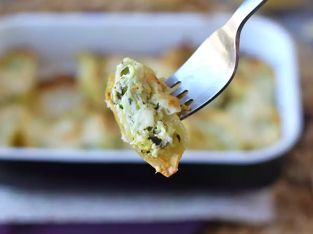 Conchiglioni nadziewane ricottą, cukinią i cytryną: kremowe i zapiekane w piekarniku - zdjęcie 7