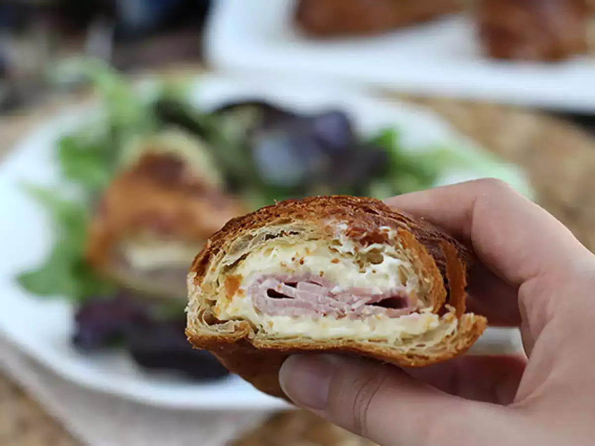 Croissanty z szynką i serem - zdjęcie 4