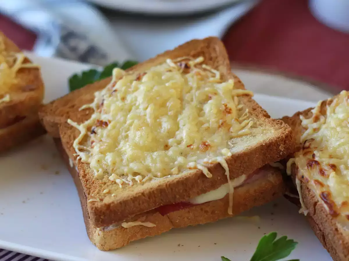 Croque-monsieur z frytkownicy beztłuszczowej (Air Fryer) - zdjęcie 5