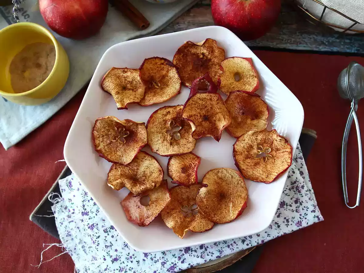 Cynamonowe chipsy jabłkowe z frytkownicy powietrznej - zdjęcie 7