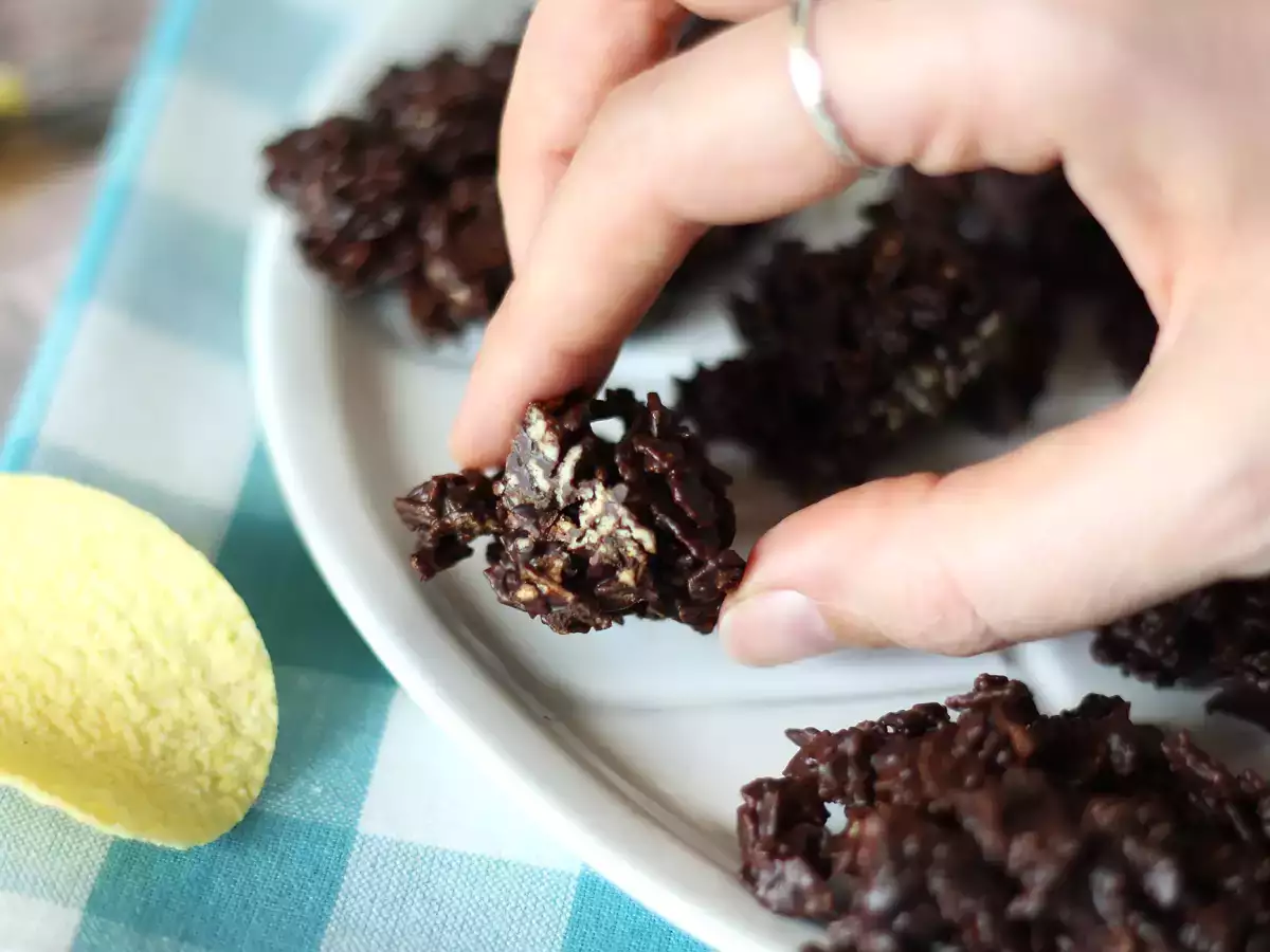 Czekoladowe Pringlesy w piaskowych różach - zdjęcie 5