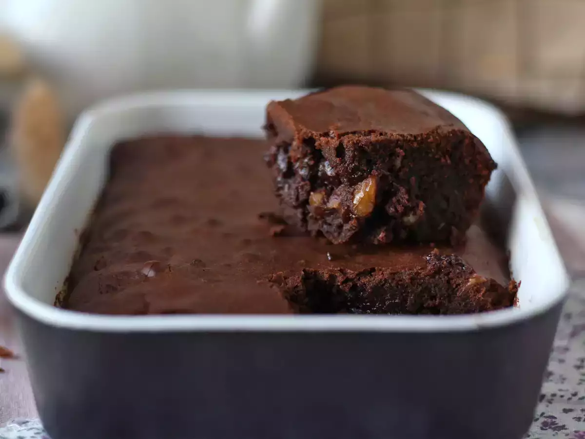 Czekoladowo-orzechowe brownie z frytkownicy beztłuszczowej - zdjęcie 5