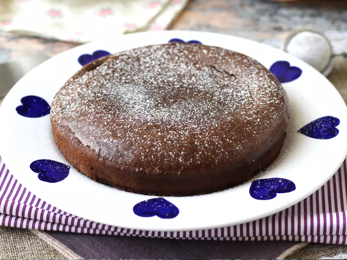 Czekoladowy fondant proteinowy: łatwy w przygotowaniu przepis z serwatką - zdjęcie 3