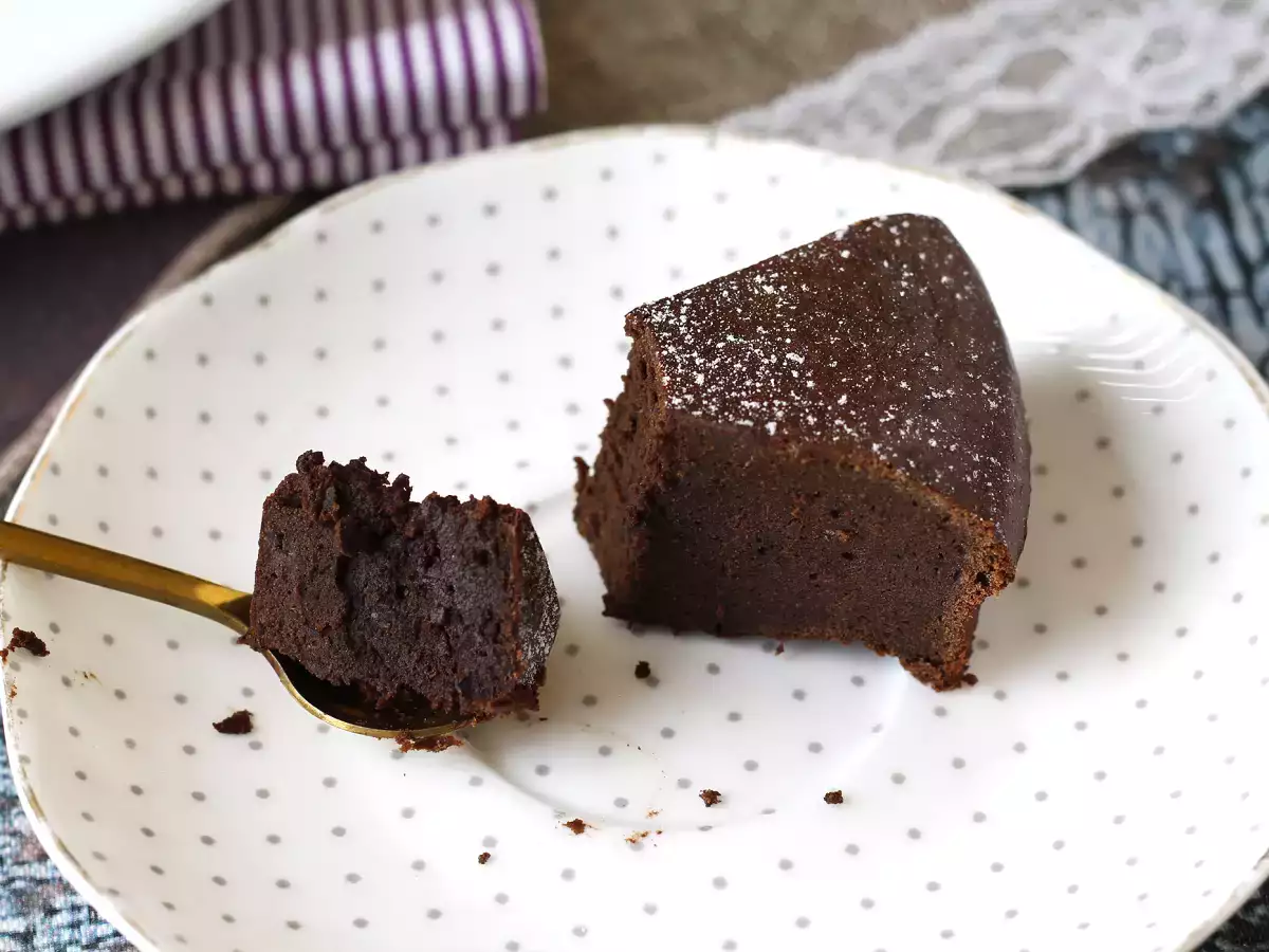 Czekoladowy fondant proteinowy: łatwy w przygotowaniu przepis z serwatką - zdjęcie 4