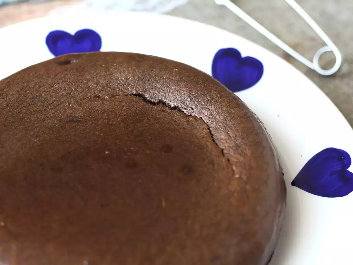 Czekoladowy fondant proteinowy: łatwy w przygotowaniu przepis z serwatką - zdjęcie 8