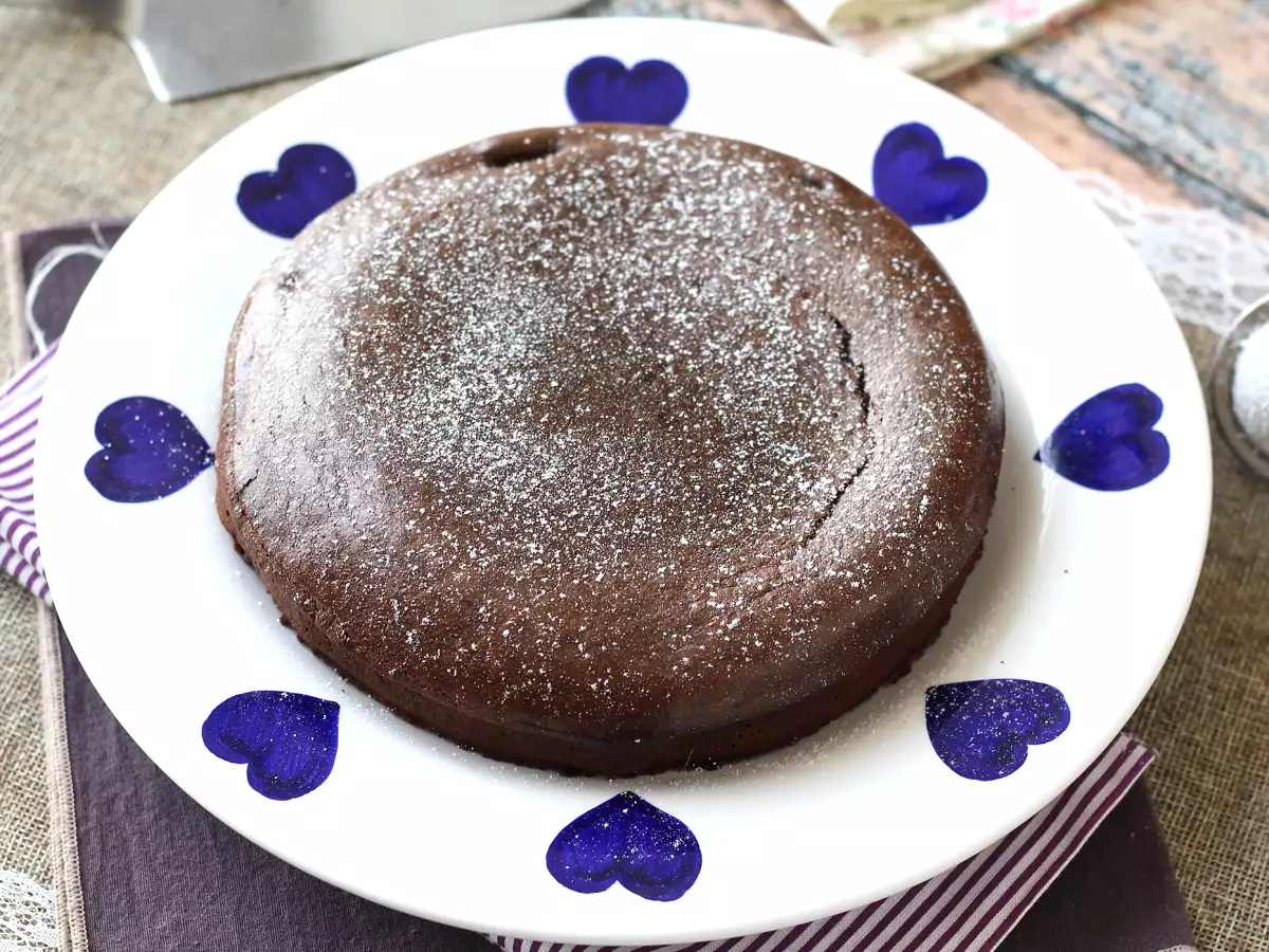 Czekoladowy fondant proteinowy: łatwy w przygotowaniu przepis z serwatką - zdjęcie 9