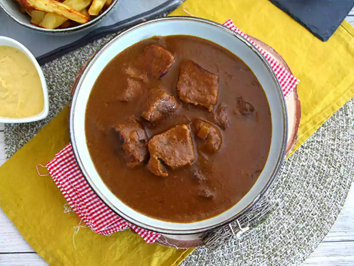 Domowa flamandzka carbonnade - zdjęcie 4