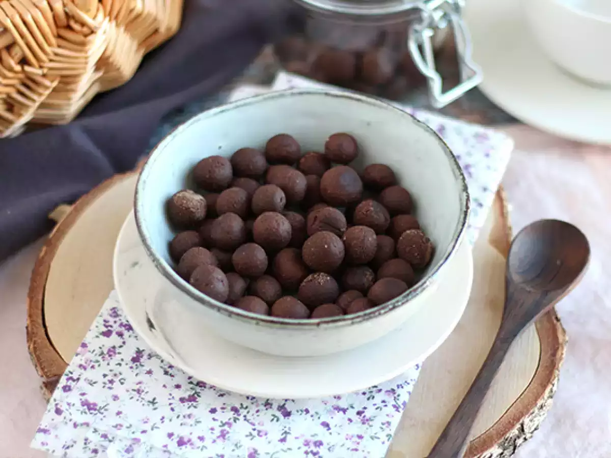 Domowe czekoladowe kuleczki śniadaniowe à la Nesquik - zdjęcie 6